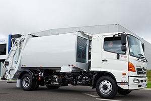 2020 Hino SEA XL8 Class 7 Refuse w/SEA-Drive 250 Power System - 246 kWh