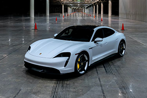 2022 Porsche Taycan 4S Perf Battery