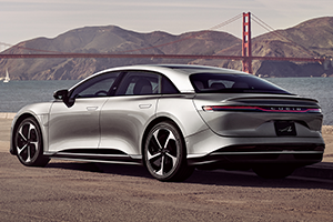 2023 Lucid Air Touring AWD with 21 inch wheels