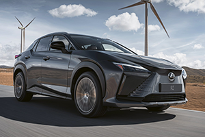 2023 Lexus RZ 450e (Estimated Ratings)