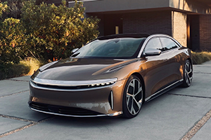 2022 Lucid Air G Touring AWD w/21 inch wheels