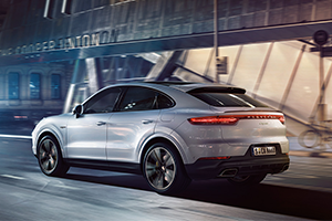 2021 Porsche Cayenne e-Hybrid Coupe
