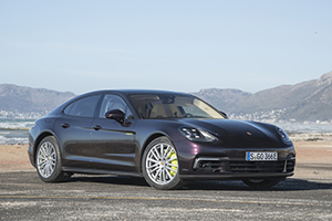 2020 Porsche Panamera 4 e-Hybrid