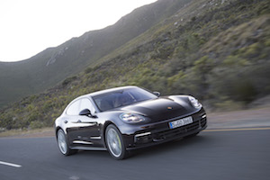 2020 Porsche Panamera Turbo S e-Hybrid